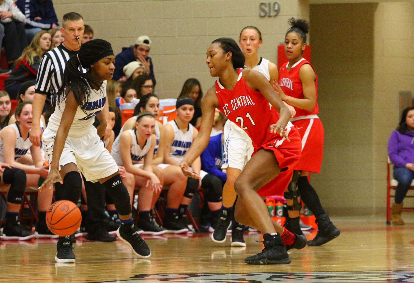Gallery: Girls Basketball Sectional Finals - E.C. Central vs. Lake Central